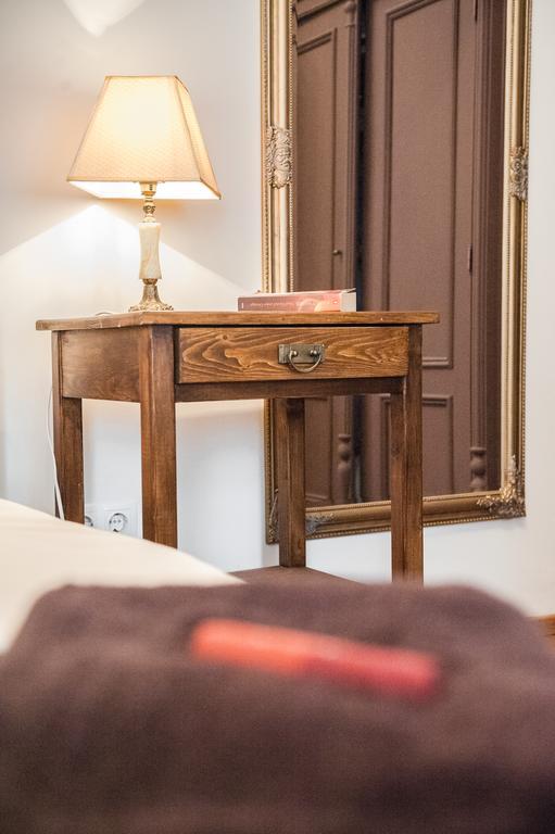Brukenthal Central Apartments Сибиу Экстерьер фото