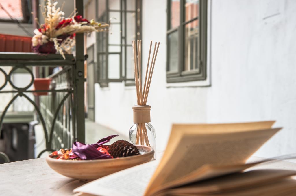 Brukenthal Central Apartments Сибиу Экстерьер фото