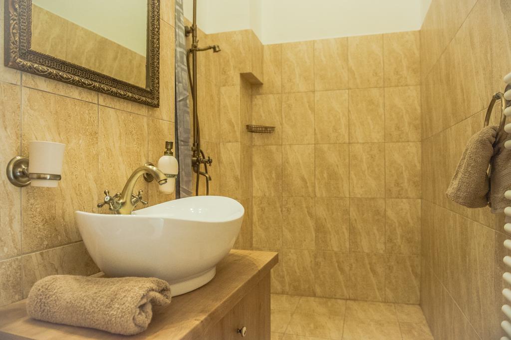 Brukenthal Central Apartments Сибиу Номер фото